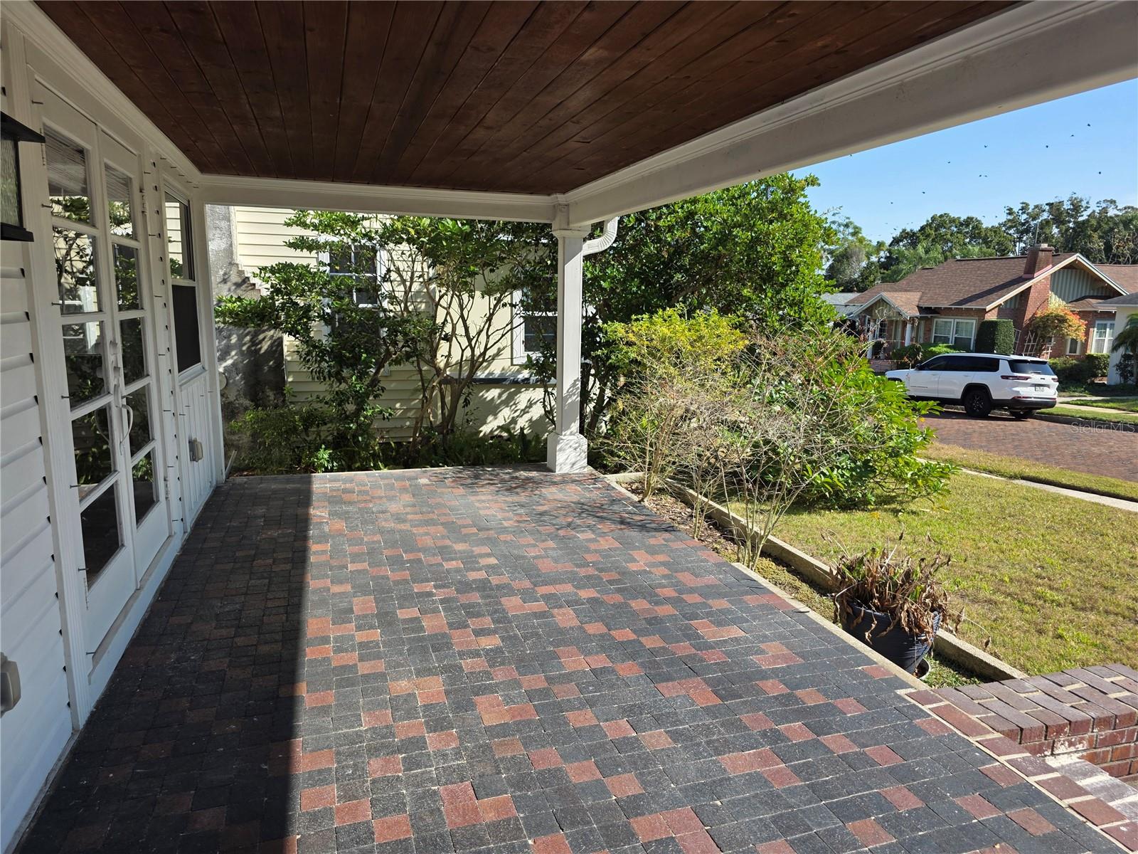 SPRING HILL REV - Residential Lease