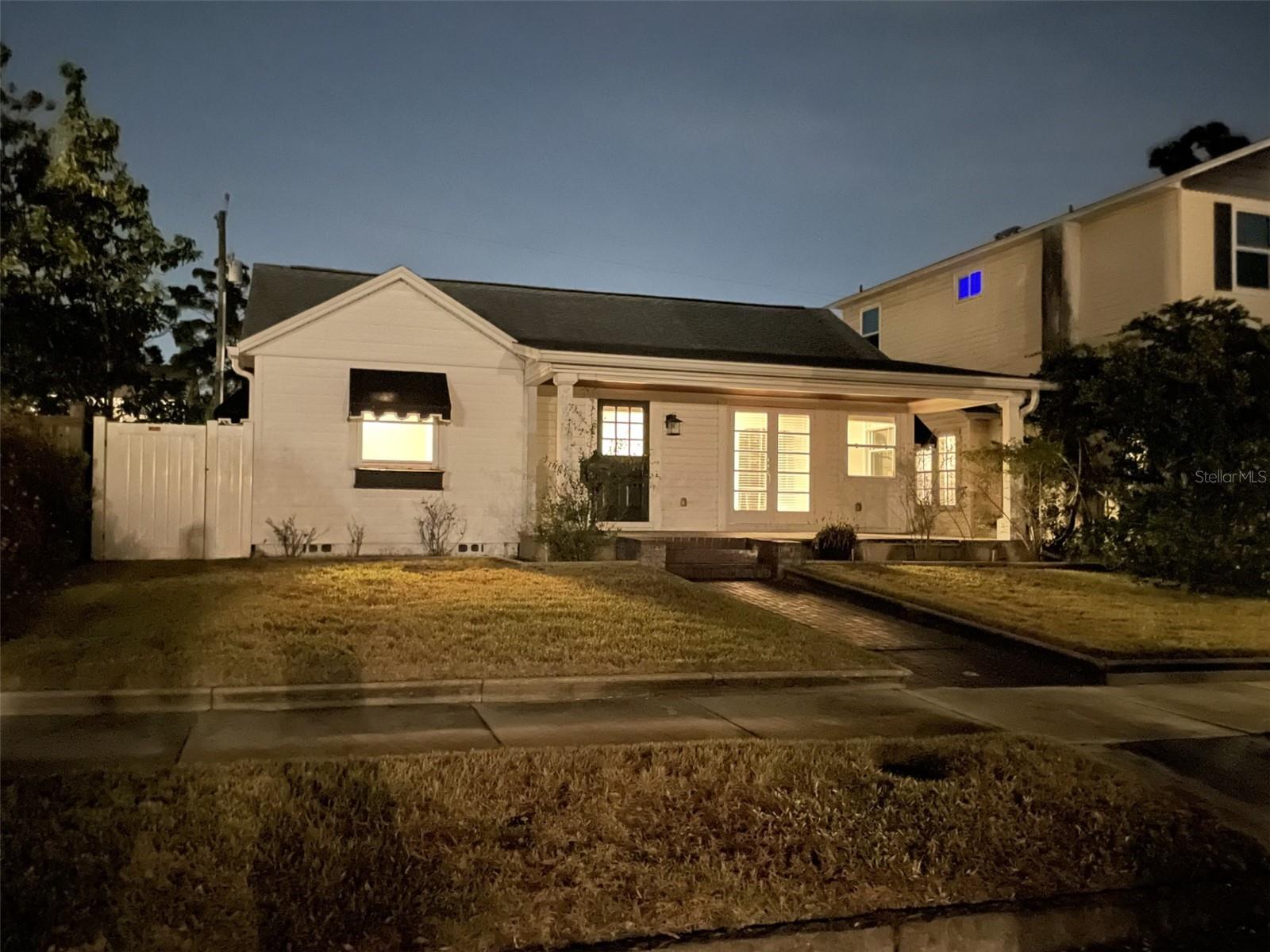 SPRING HILL REV - Residential Lease