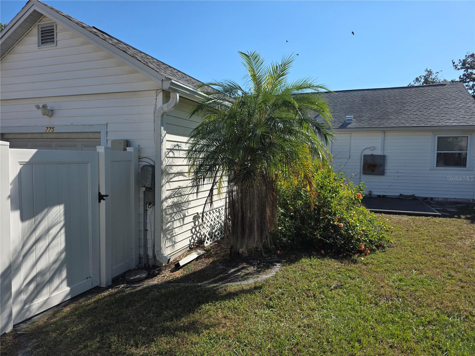 SPRING HILL REV - Residential Lease