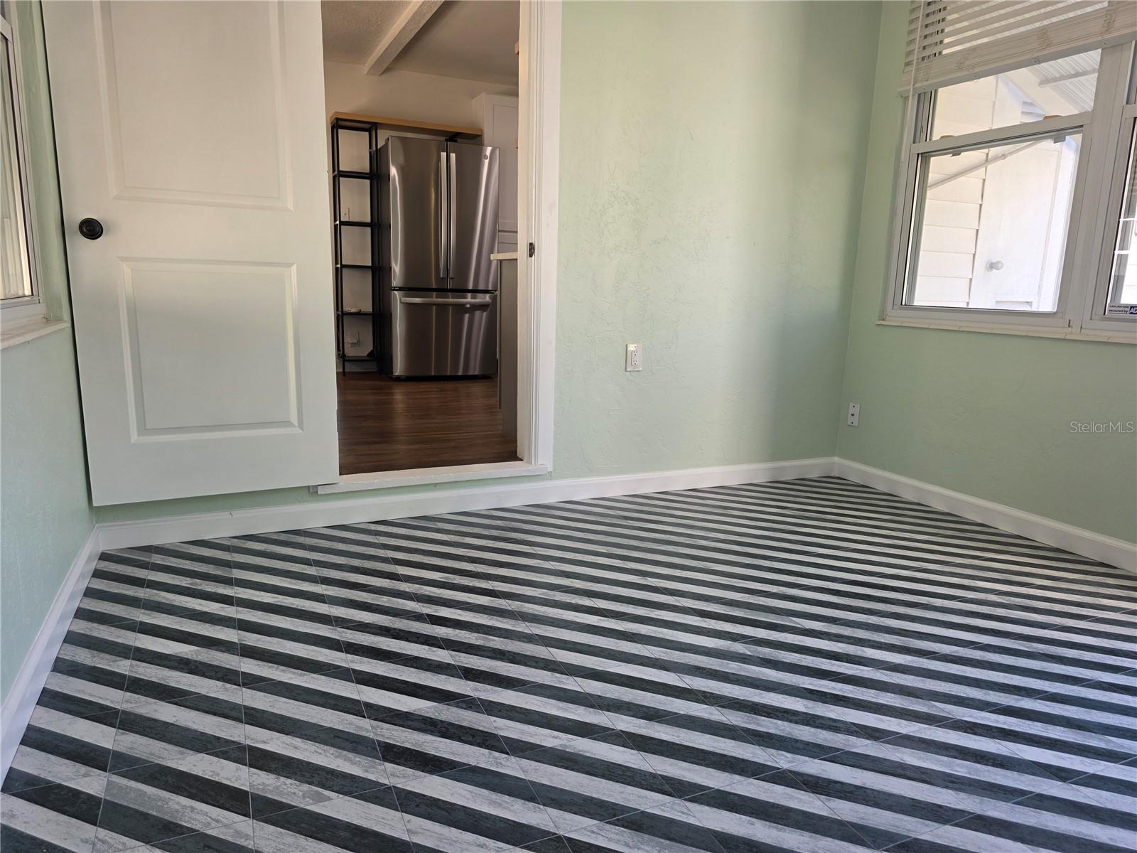 SPRING HILL REV - Residential Lease