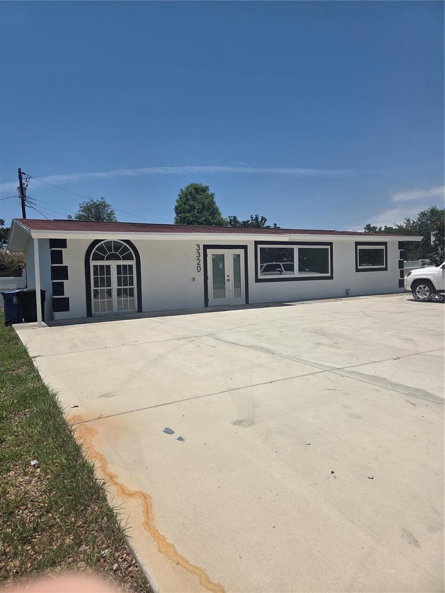 NEWER ROOF AND A/C BRAND NEW WINDOWS AND FRONT DOOR, ZONED CRS-1 FOR GENERAL OFFICE USE, DENTIST/DR OFFICE, TITLE COMPANY, ATTORNEY OFFICES, PERSONAL SERVICES SUCH AS SPA, BEAUTY SALON, NAIL SALON , DAY CARE ALMOST EVERYTHING EXCEPT RESTAURANT OF RETAIL! LIVE AND WORK ON PROPERTY! PLENTY OF PARKING RIGHT ON 49TH STREET N
REDUCED TO $3000