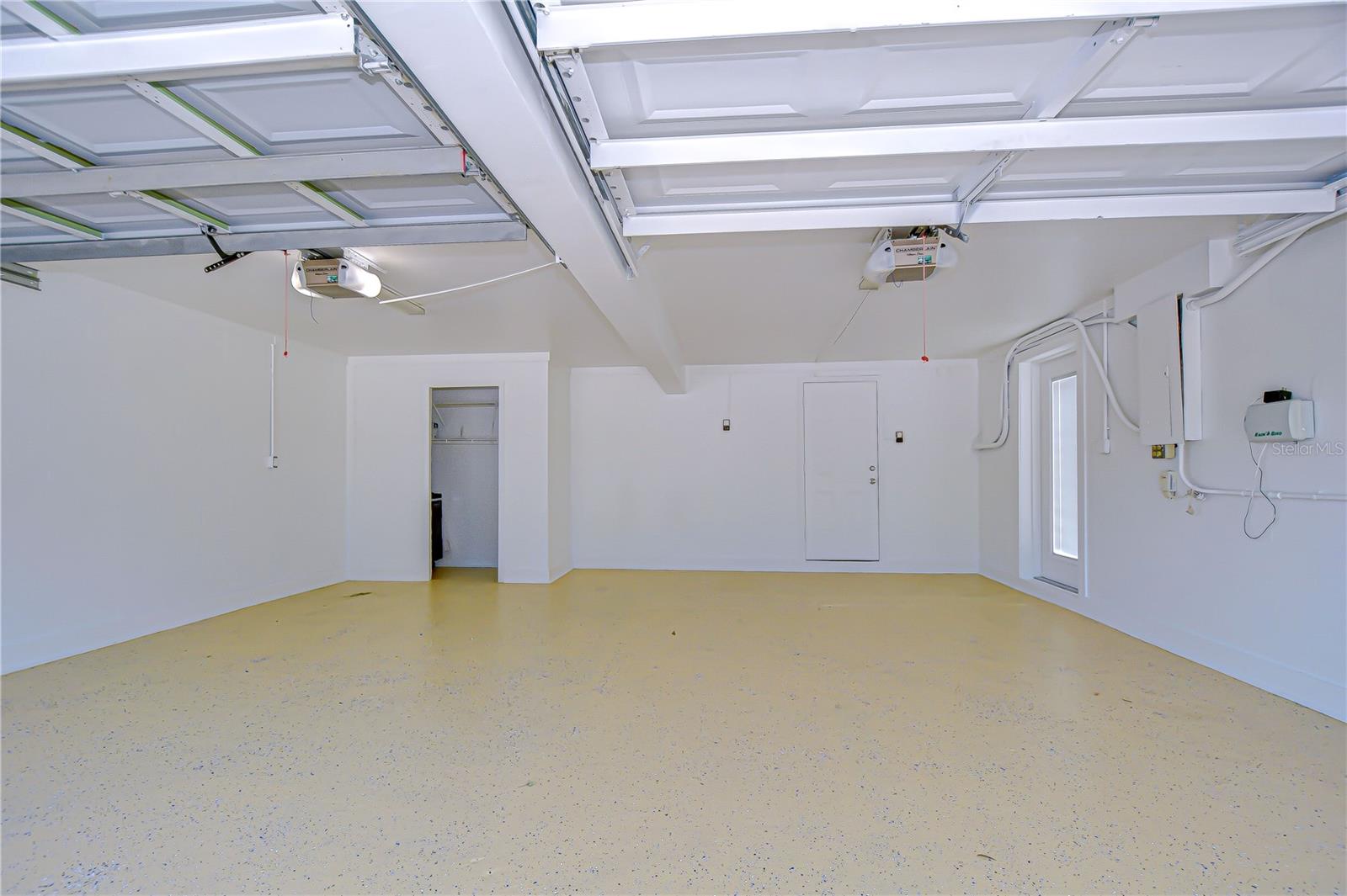 ROUTHS EGYPT LAKE HOMESITES - Residential