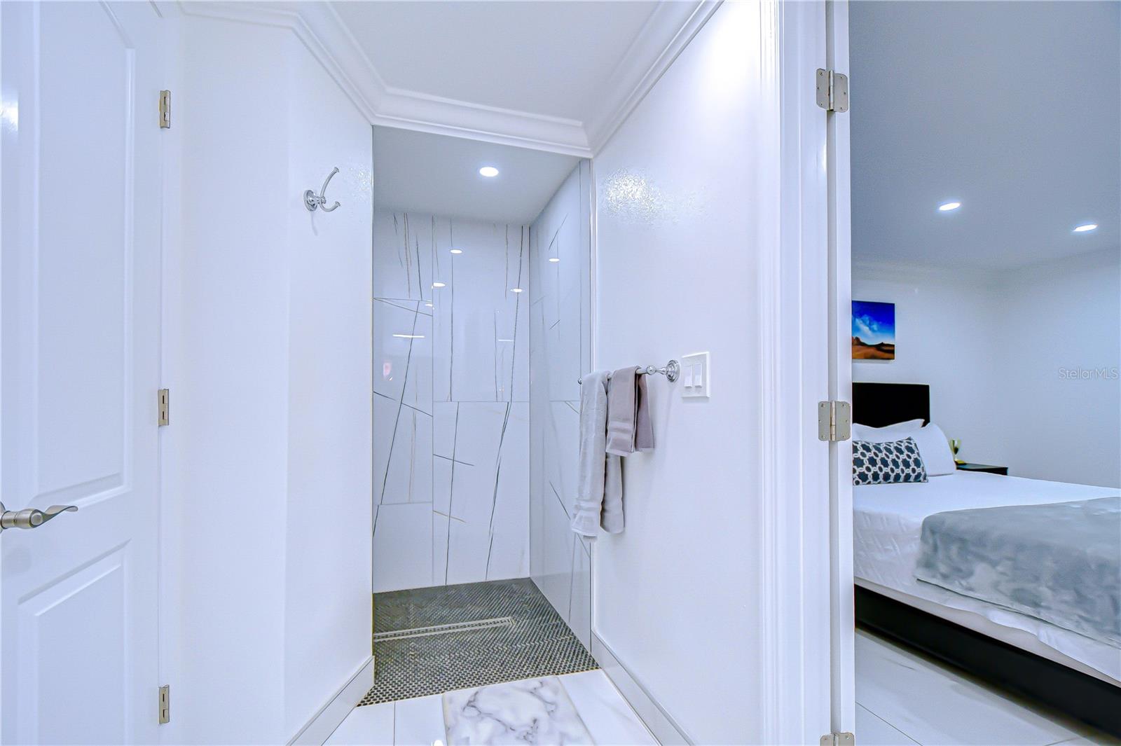 ROUTHS EGYPT LAKE HOMESITES - Residential