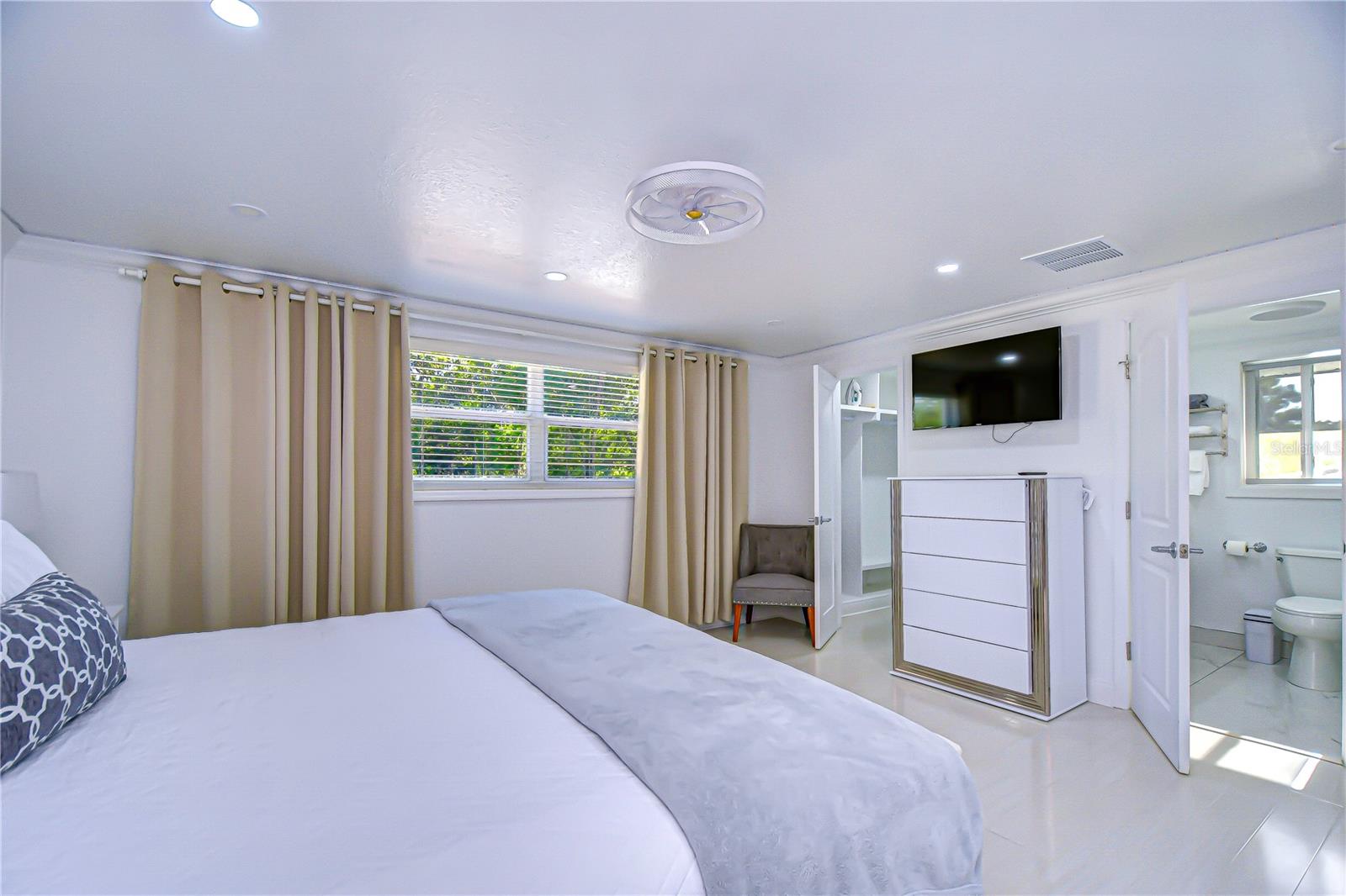 ROUTHS EGYPT LAKE HOMESITES - Residential