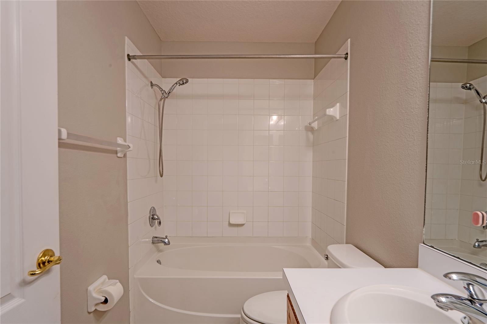 KINGS LAKE TWNHMS - Residential