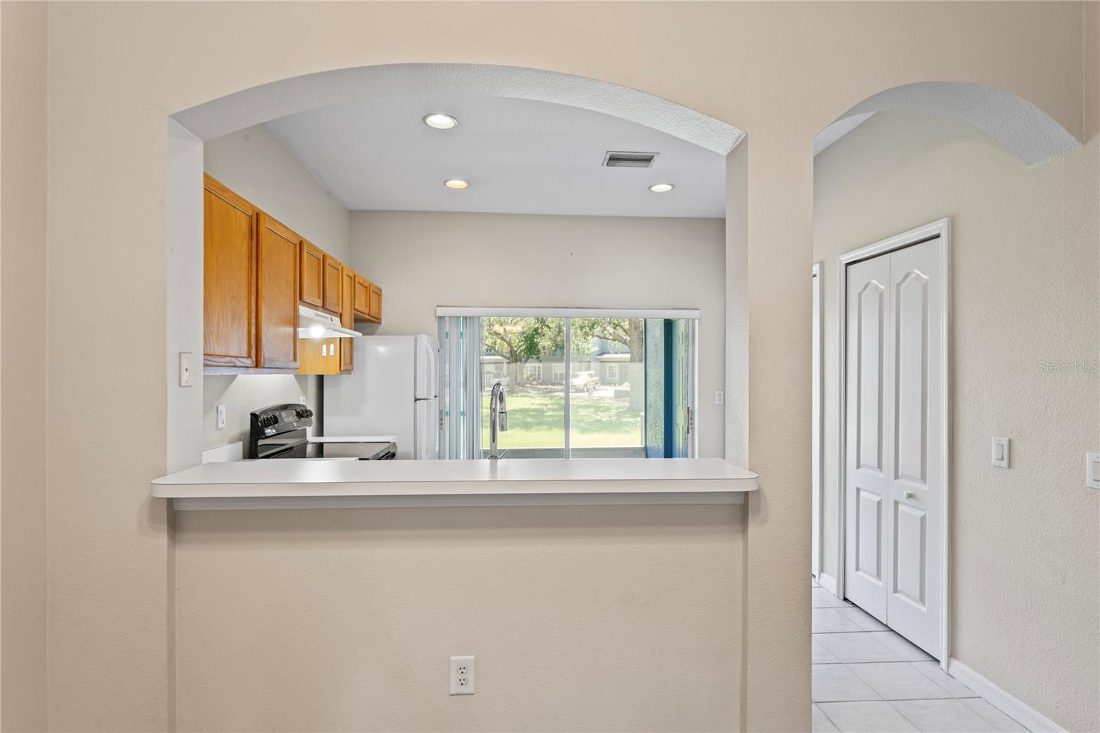 KINGS LAKE TWNHMS - Residential