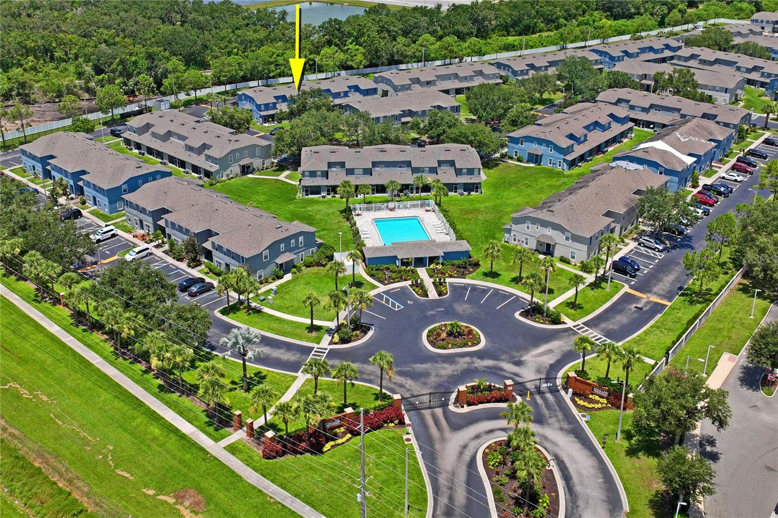 KINGS LAKE TWNHMS - Residential