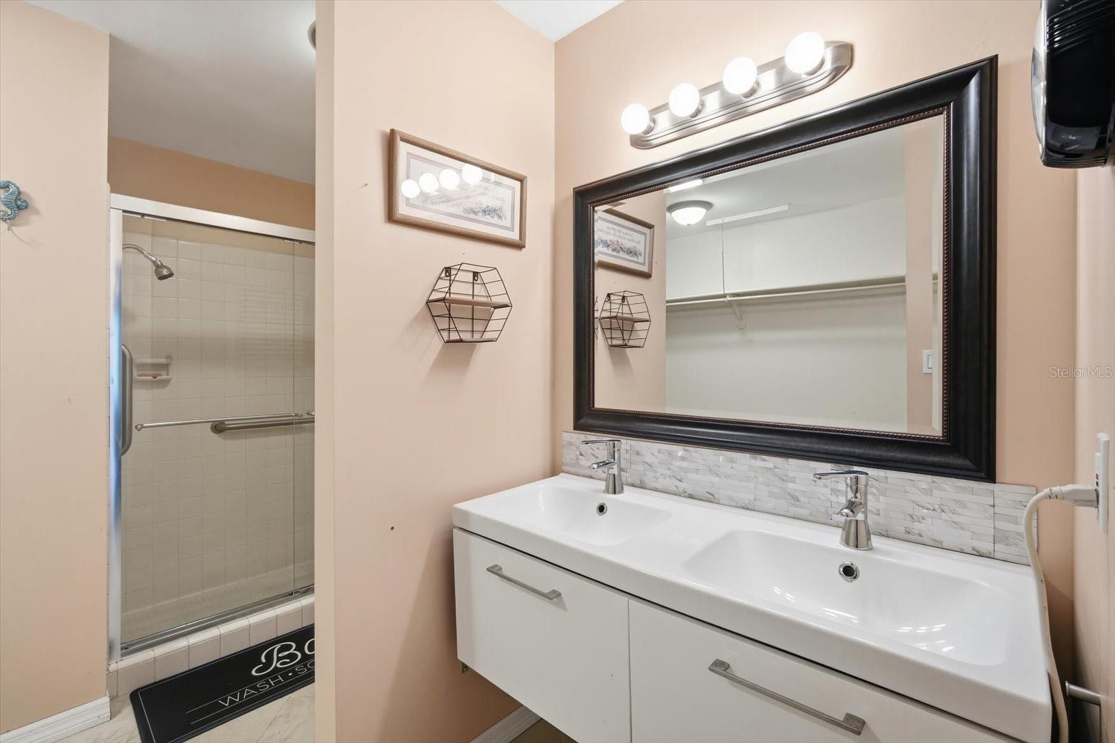 WILDEWOOD SPGS STAGE 1A OF PINEHURST - Residential