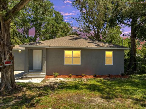 Photo of 506 E Bay Street, Palatka, FL 32177 (MLS # S5129340) Photo of 506 E Bay Street, Palatka, FL 32177 (MLS # S5129340)
