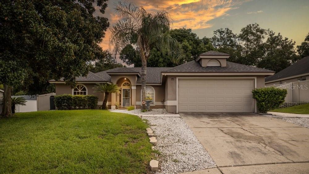 859 HIGH POINTE CIRCLE