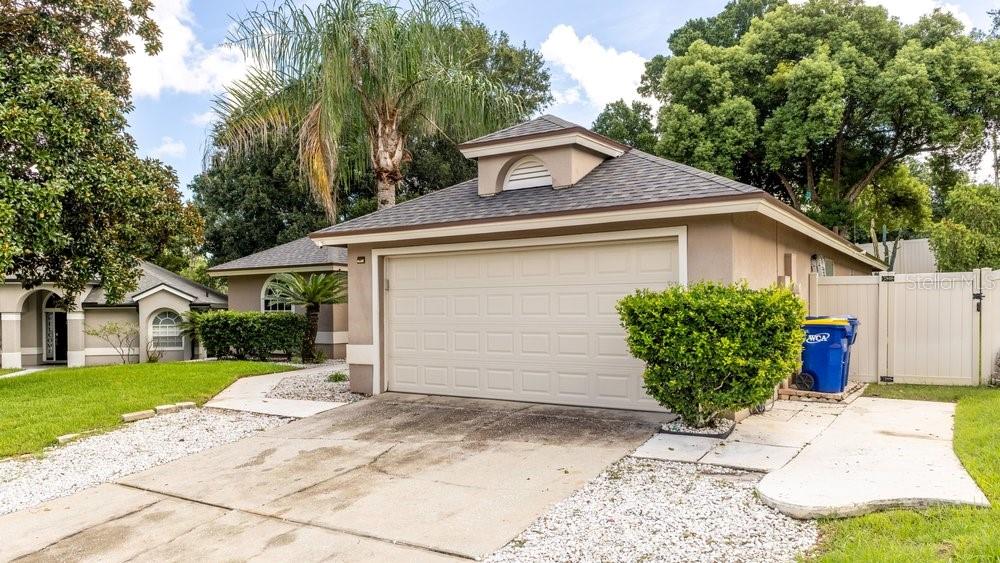 859 HIGH POINTE CIRCLE