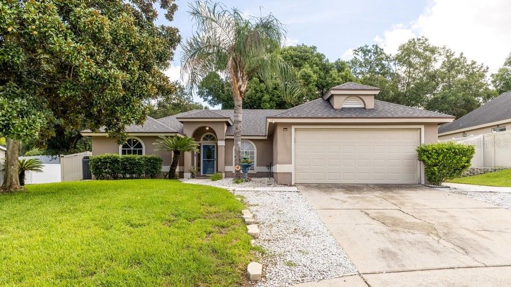 859 HIGH POINTE CIRCLE