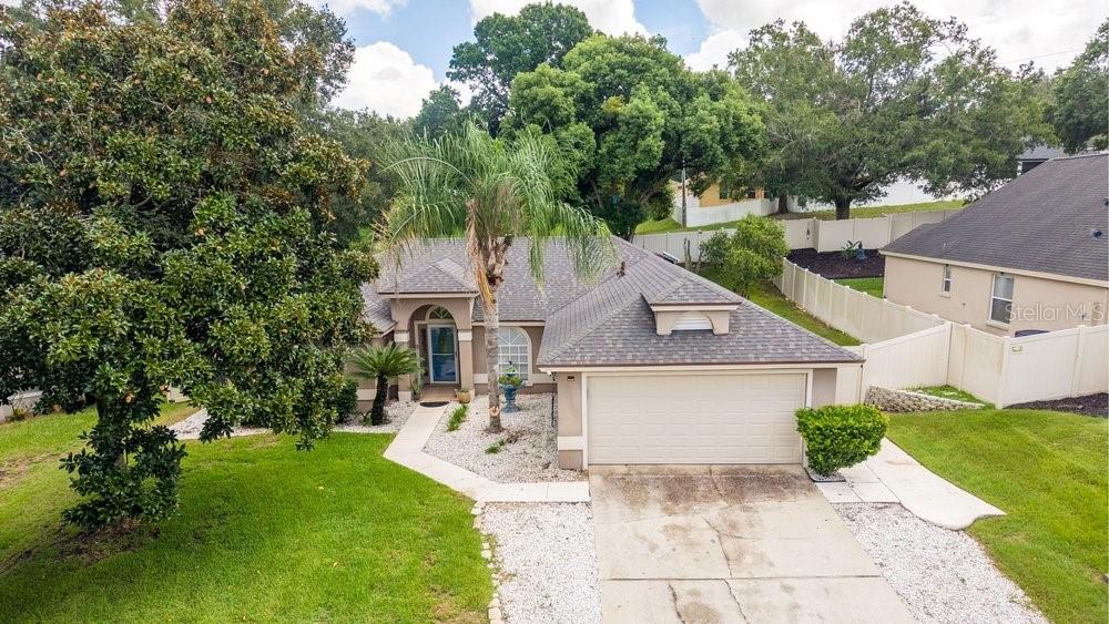 859 HIGH POINTE CIRCLE