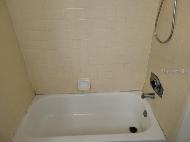 RESERVE AT WEKIVA BEND A CONDO - Residential Lease