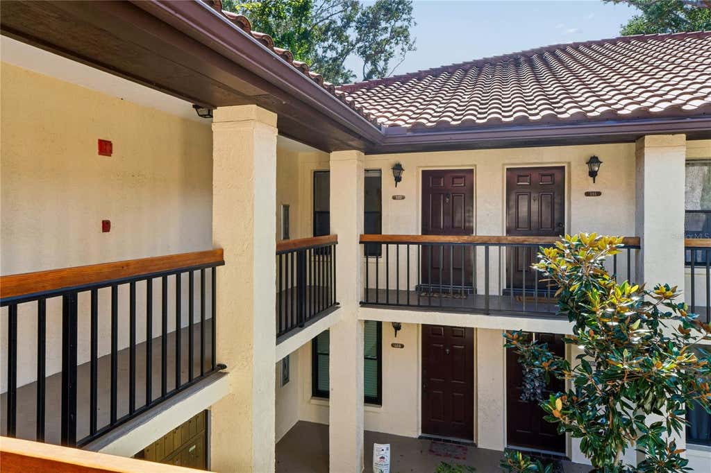 Photo of 110 Hammock Pine Boulevard, Clearwater, FL 33761 (MLS # TB8538037)