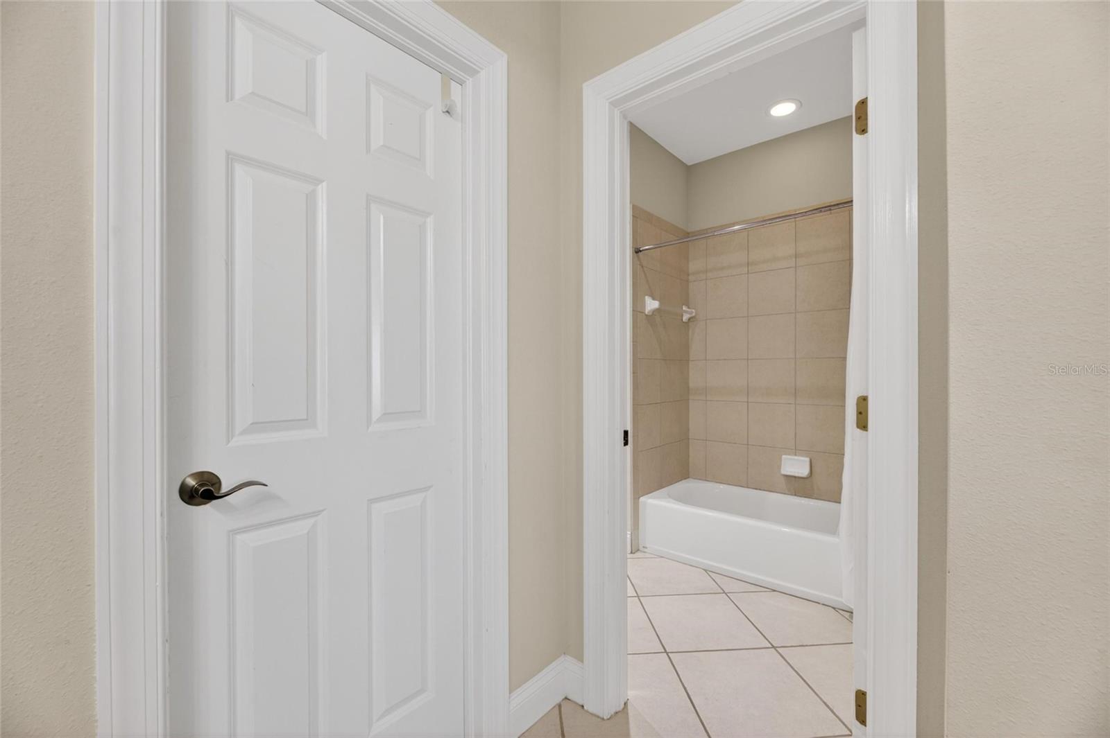 MIRABAY TOWNHOMES AT COMPASS POINTE - Residential