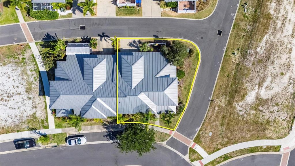 Photo of 5536 Luminar Pointe Lane, Apollo Beach, FL 33572 (MLS # TB8496417)