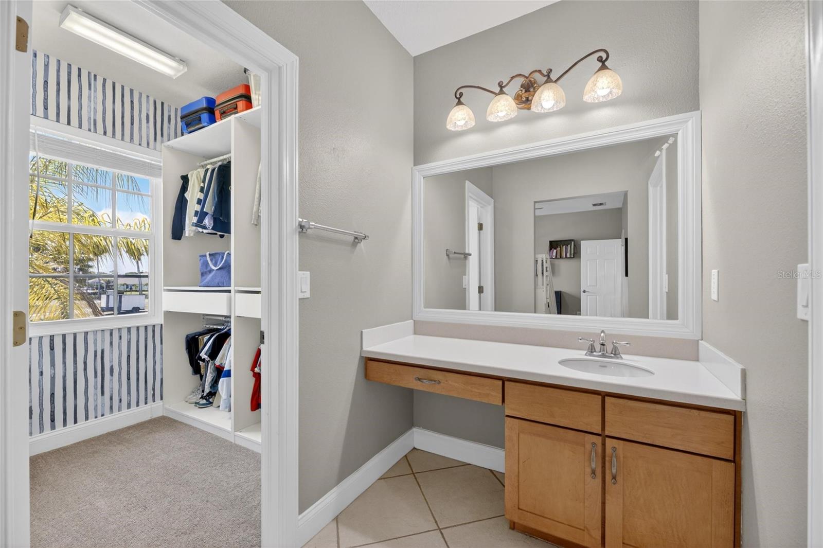MIRABAY TOWNHOMES AT COMPASS POINTE - Residential