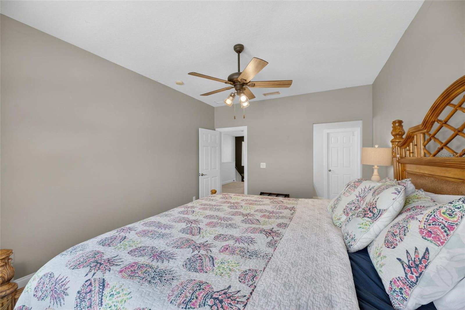 MIRABAY TOWNHOMES AT COMPASS POINTE - Residential