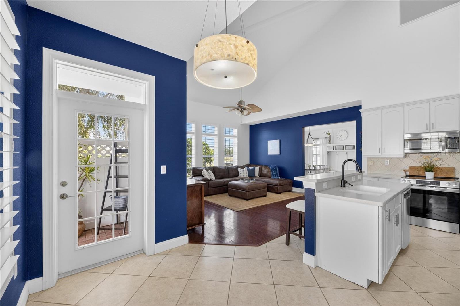 MIRABAY TOWNHOMES AT COMPASS POINTE - Residential