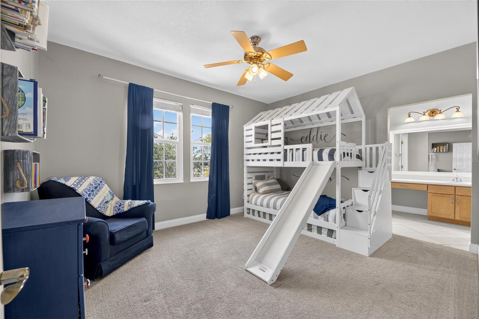 MIRABAY TOWNHOMES AT COMPASS POINTE - Residential
