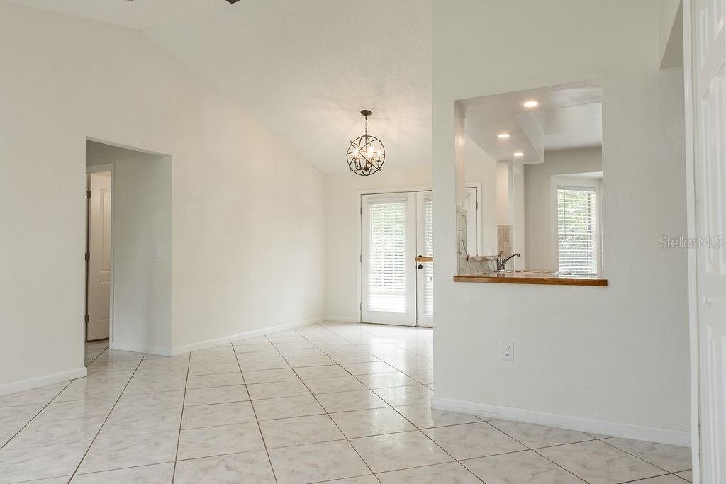 2254 MATTHEW CIRCLE
