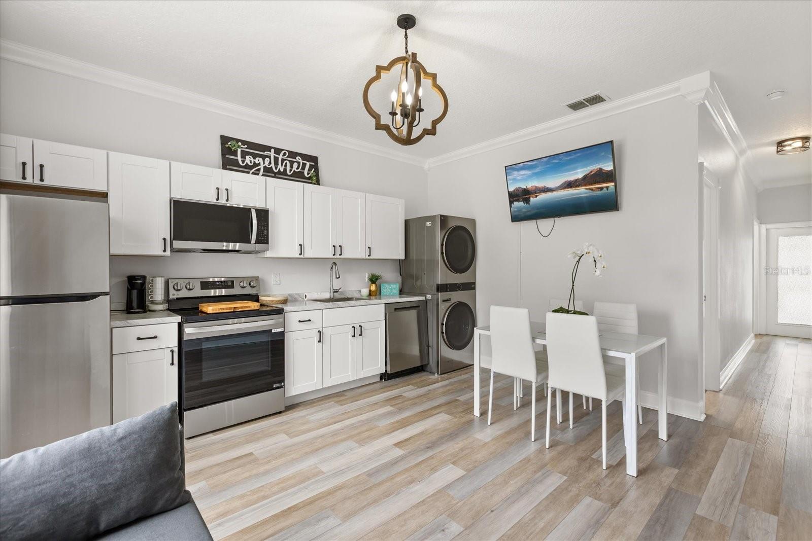 SILVER GLEN PH 02 VILLAGE 02 - Residential