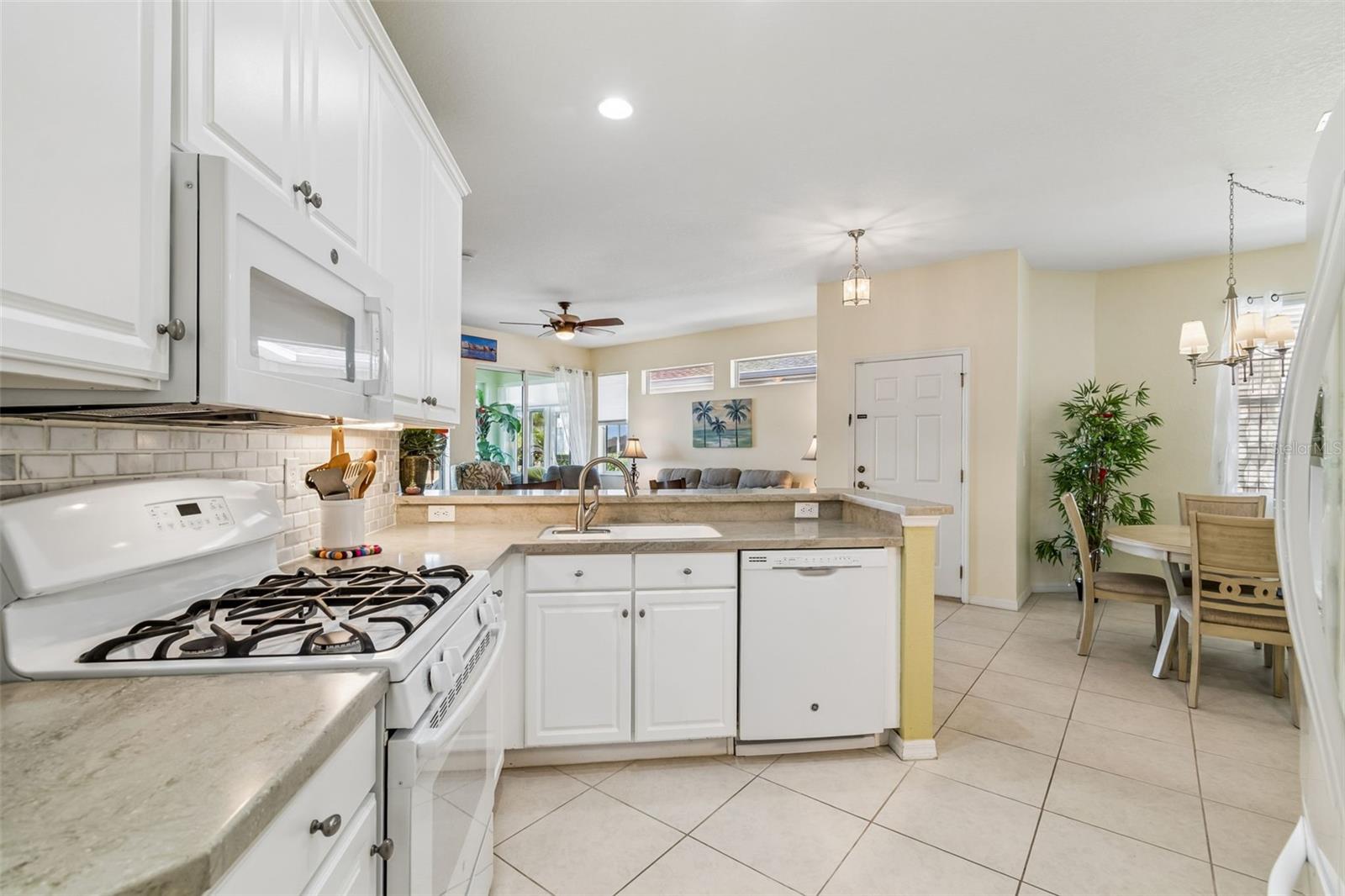 PORTSMITH CONDOMINIUM - Residential