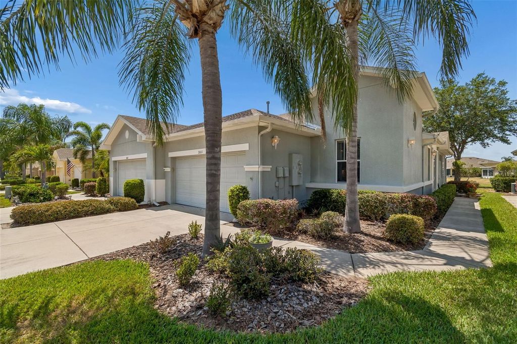 Photo of 2011 Sifield Greens Way #71, Sun City Center, FL 33573 (MLS # TB8504091)