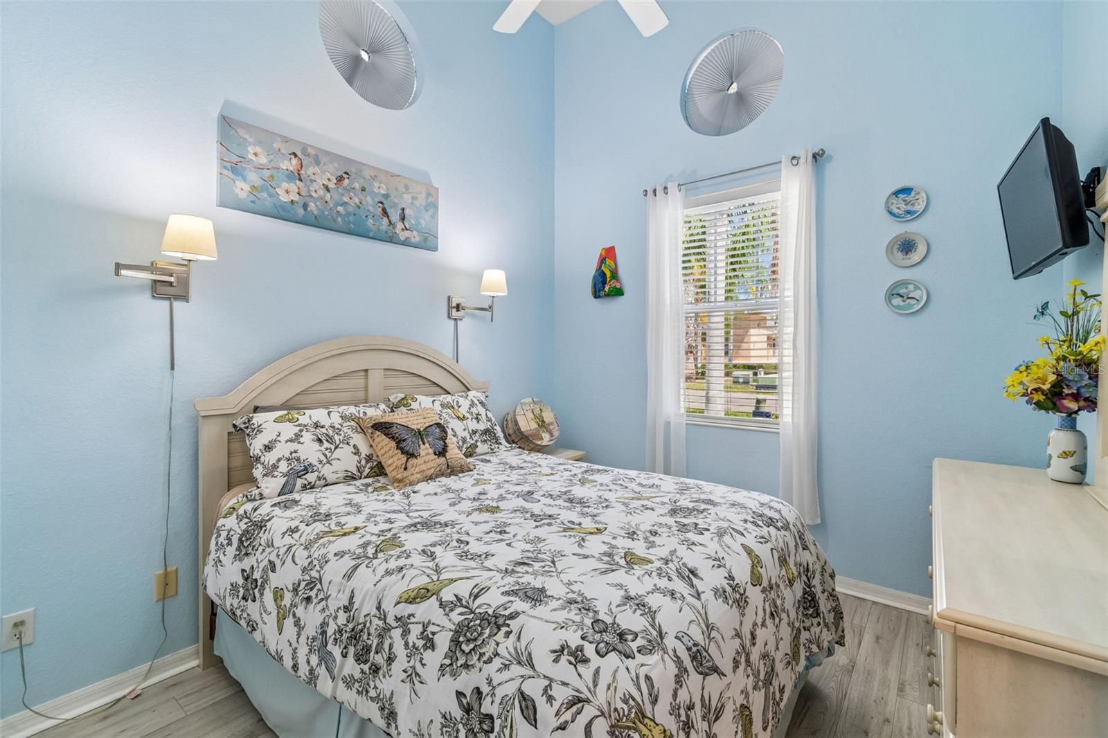 PORTSMITH CONDOMINIUM - Residential