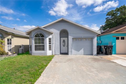 Photo of 1717 Chatham Circle, Apopka, FL 32703 (MLS # O6398798)