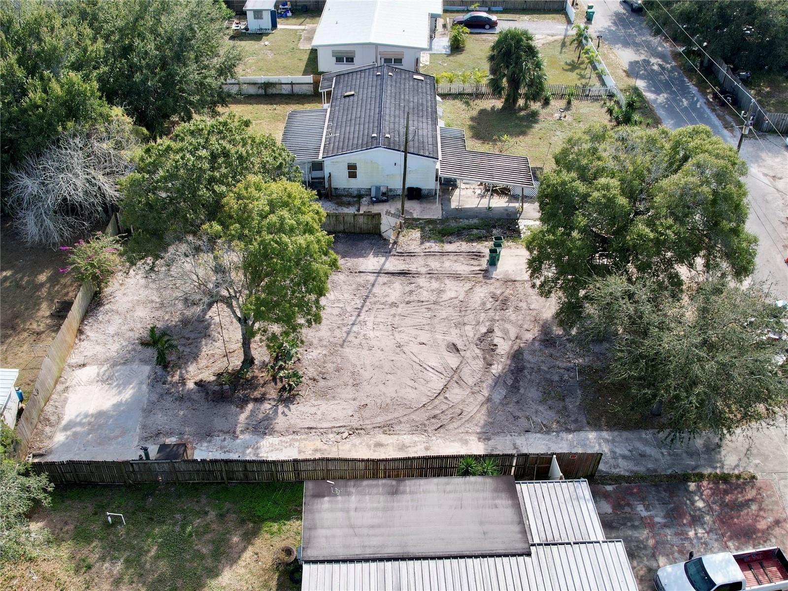 1575 SENECA DRIVE DRIVE