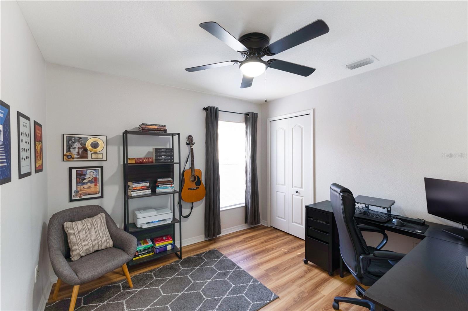 LEXINGTON OAKS VILLAGE 13 UN A & B - Residential