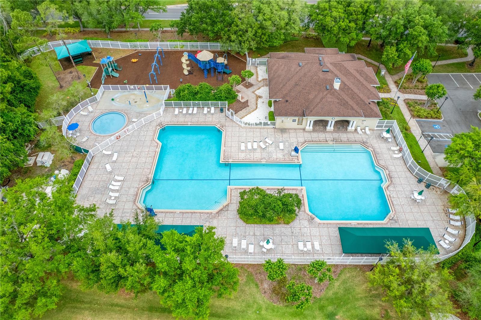 LEXINGTON OAKS VILLAGE 13 UN A & B - Residential