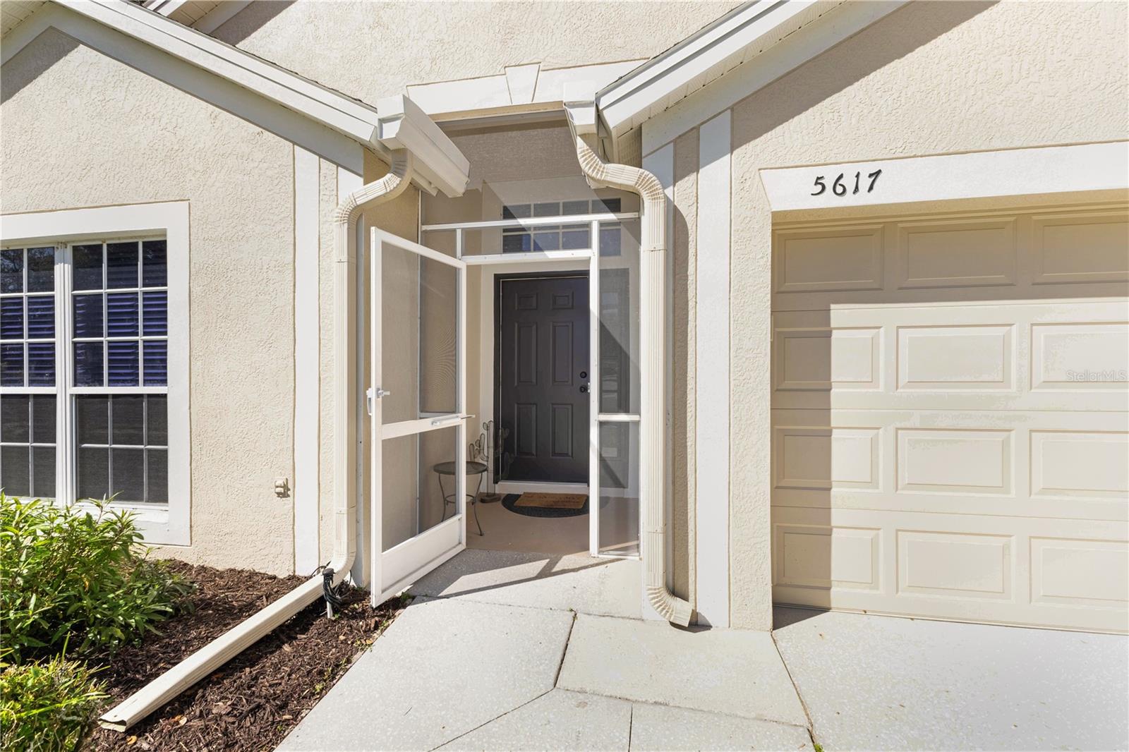 LEXINGTON OAKS VILLAGE 13 UN A & B - Residential