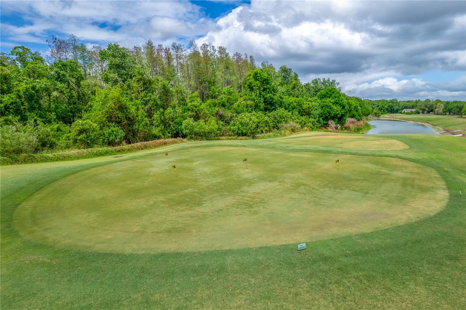 LEXINGTON OAKS VILLAGE 13 UN A & B - Residential