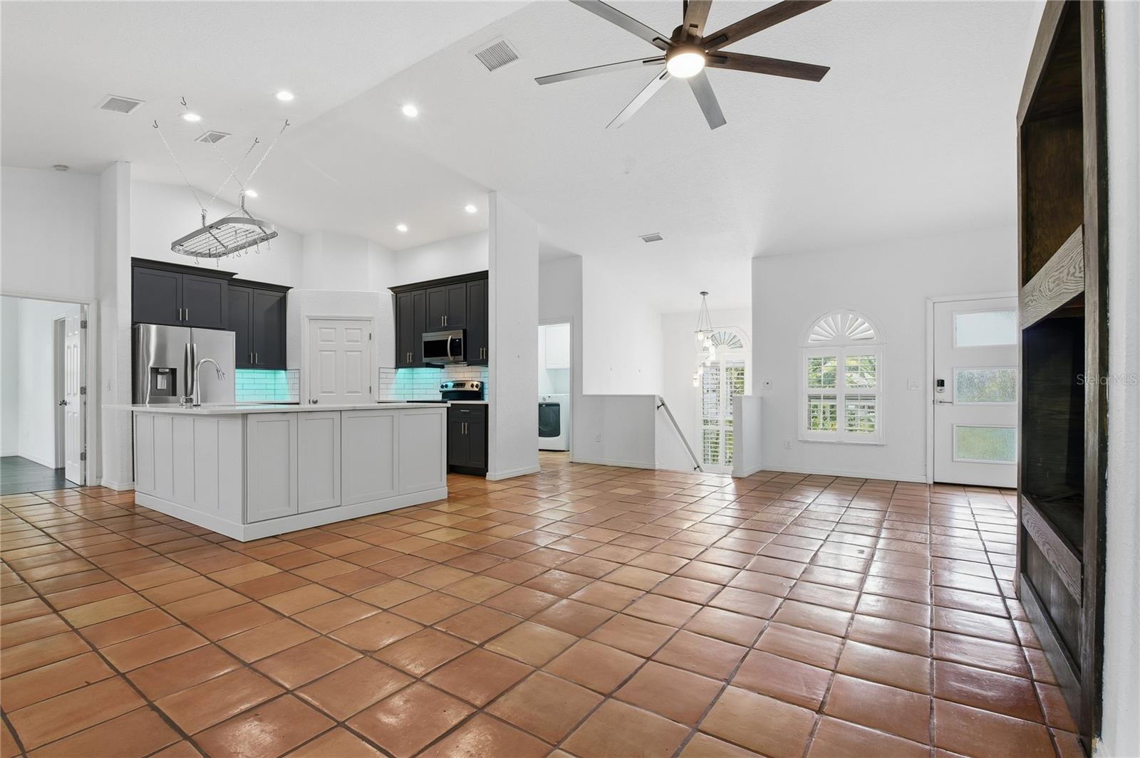 SUTHERLAND TOWN OF - Residential