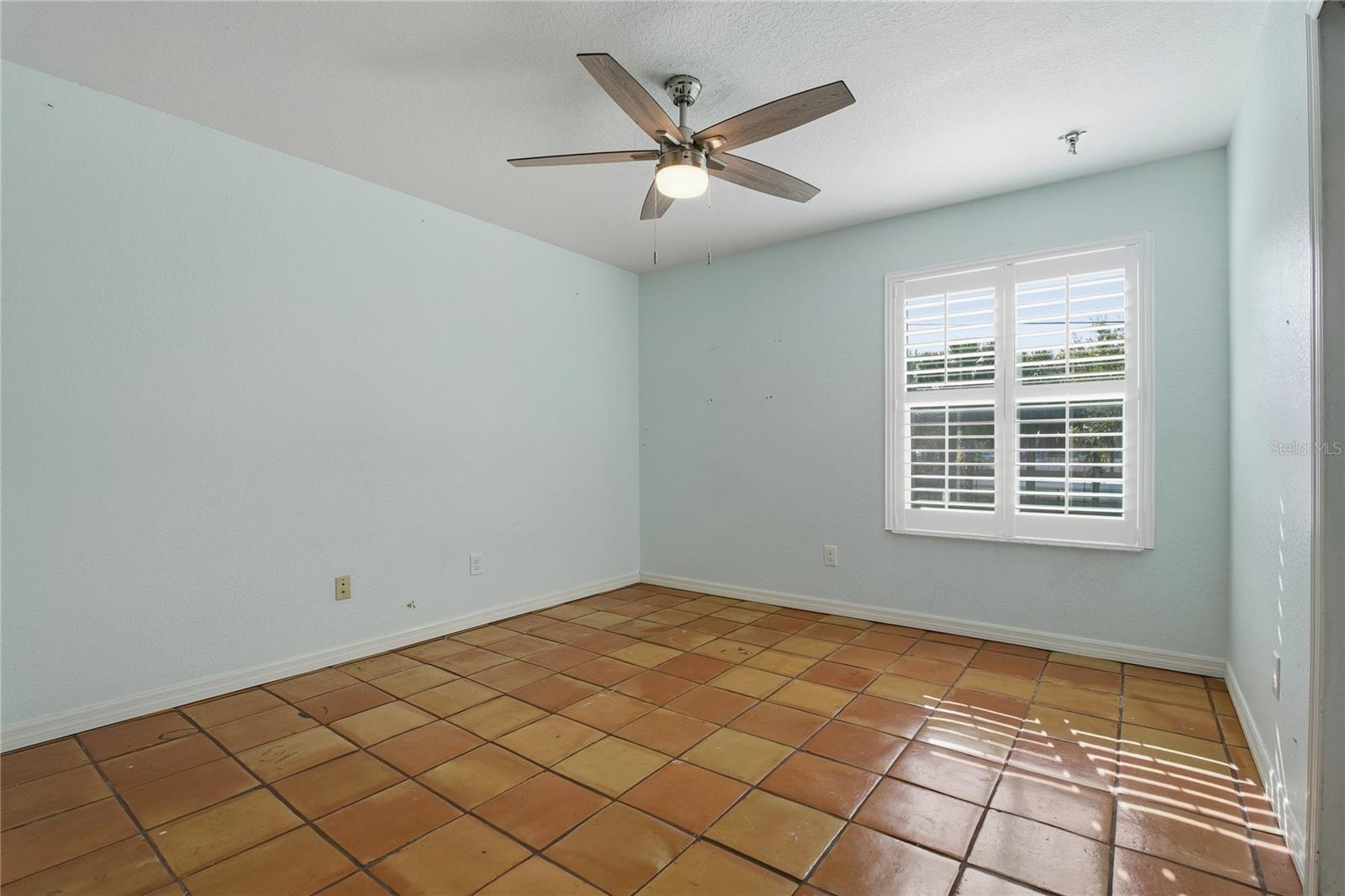 SUTHERLAND TOWN OF - Residential