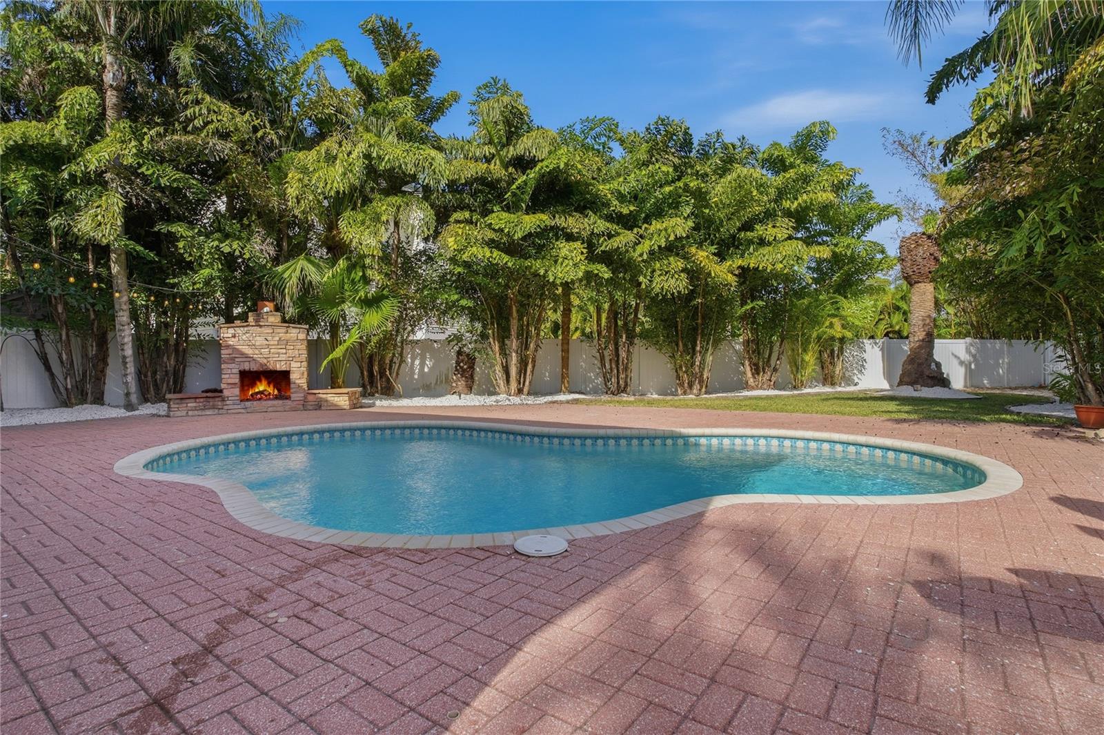 SUTHERLAND TOWN OF - Residential