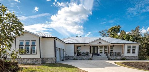 1605 CENTER ROAD TERRA CEIA FL 34250