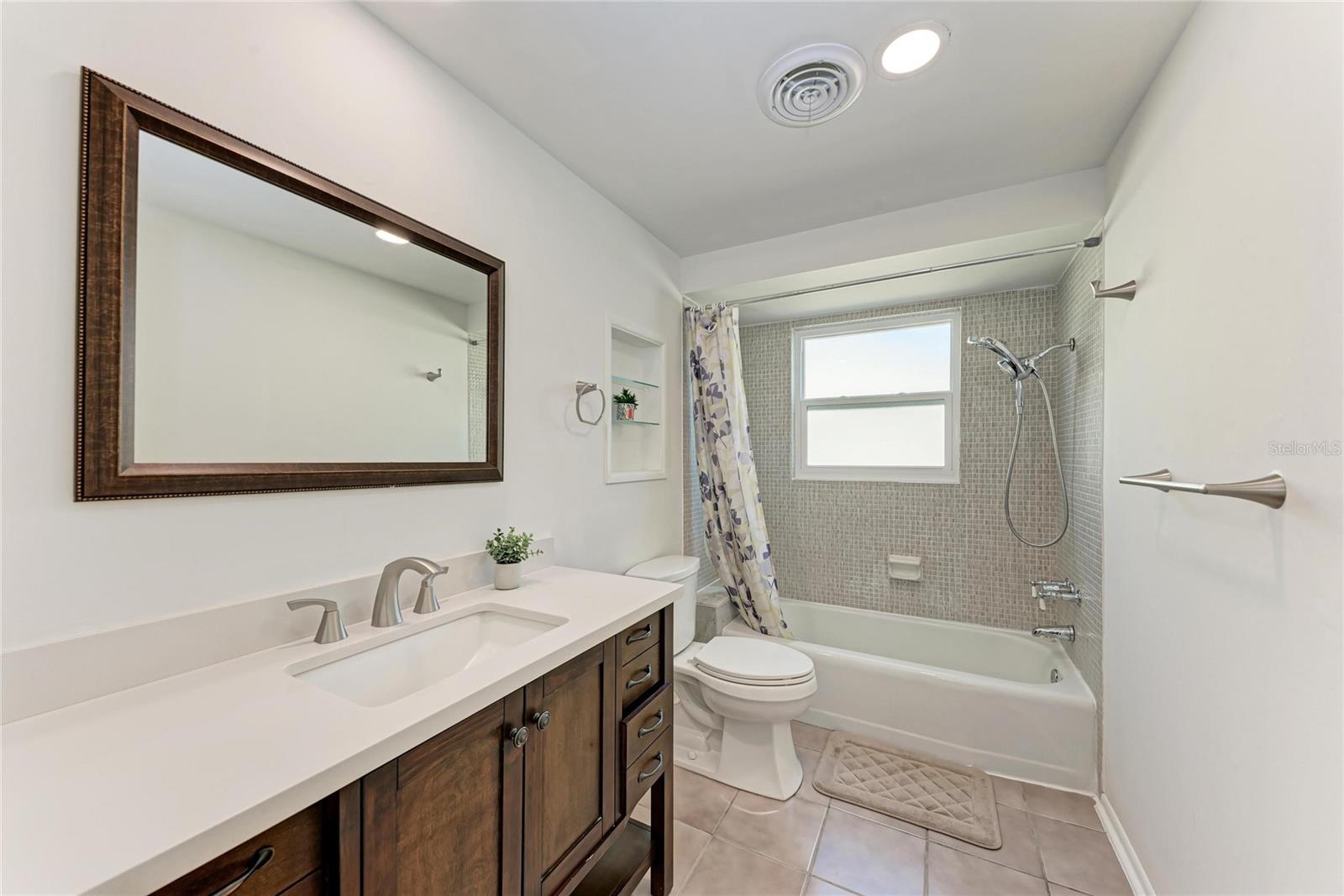 BAYSHORE GARDENS SEC 36 - Residential