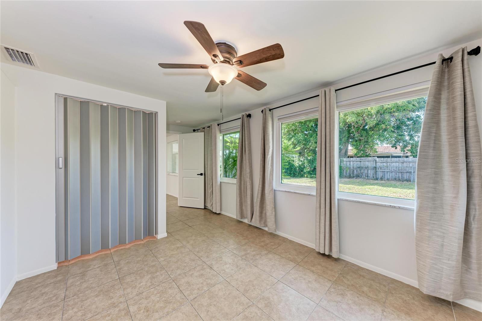 BAYSHORE GARDENS SEC 36 - Residential