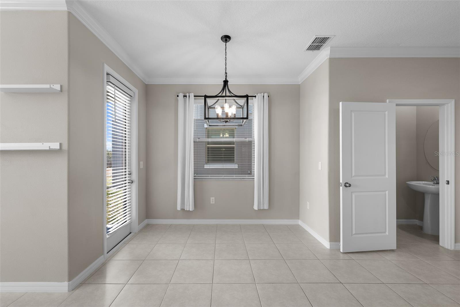 EPPERSON NORTH TWNHMS PH 4 - Residential