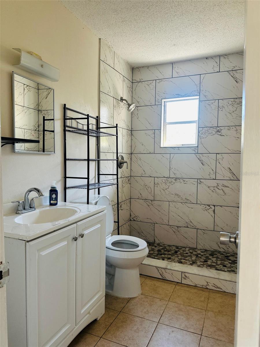 ORLANDO ACRES FIRST ADD - Residential