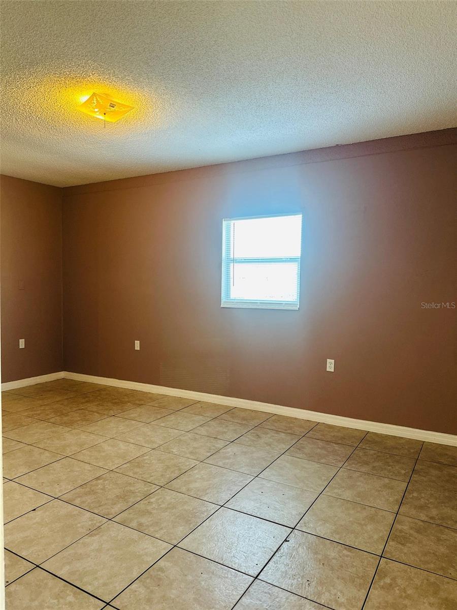 ORLANDO ACRES FIRST ADD - Residential