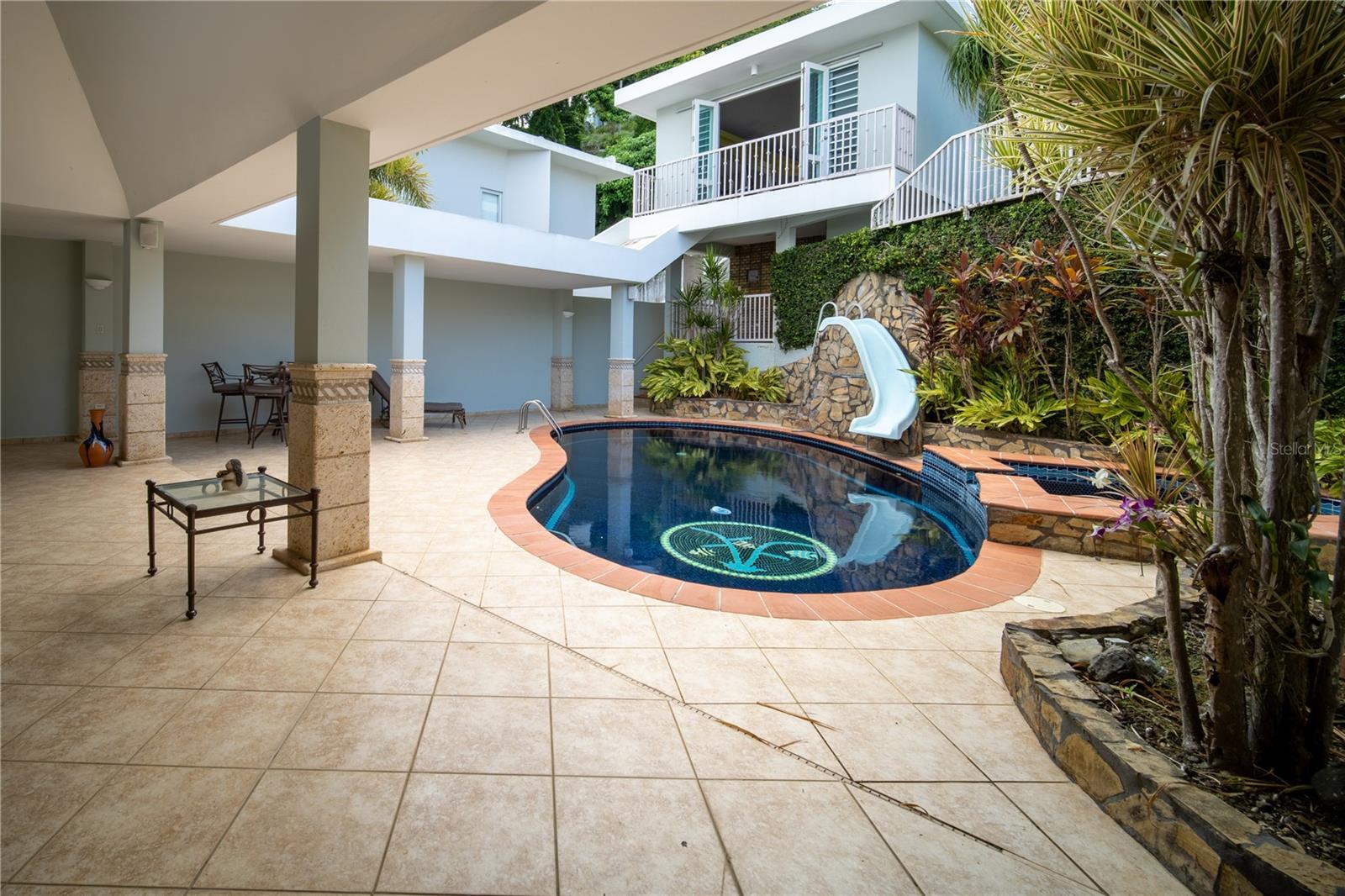 TINTILLO HILLS - Residential