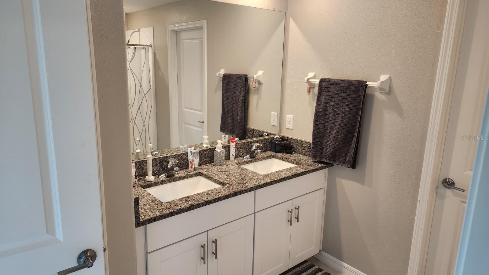 ENCLAVE AT VENTANA - Residential