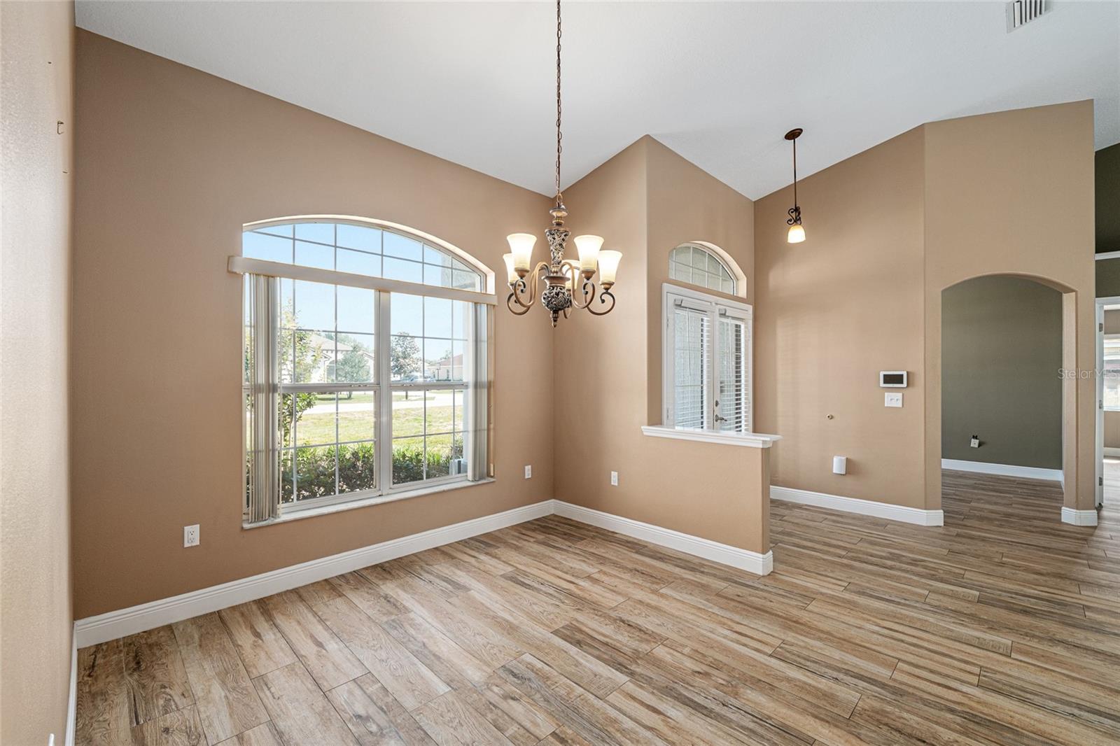 MAJESTIC OAKS FOURTH ADD - Residential