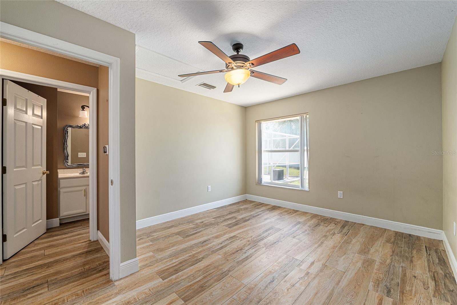 MAJESTIC OAKS FOURTH ADD - Residential