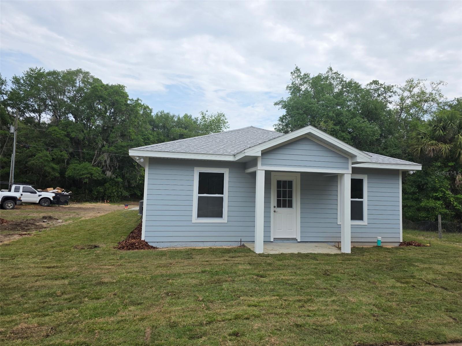 FOUR LAKES COMMUNITY - Residential